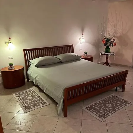 La Casa Di Ladi Scilla